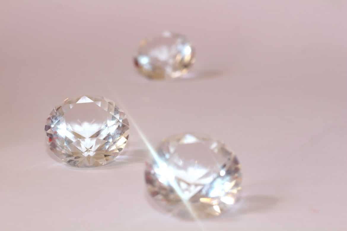 6 Ways To Spot A Fake Diamond