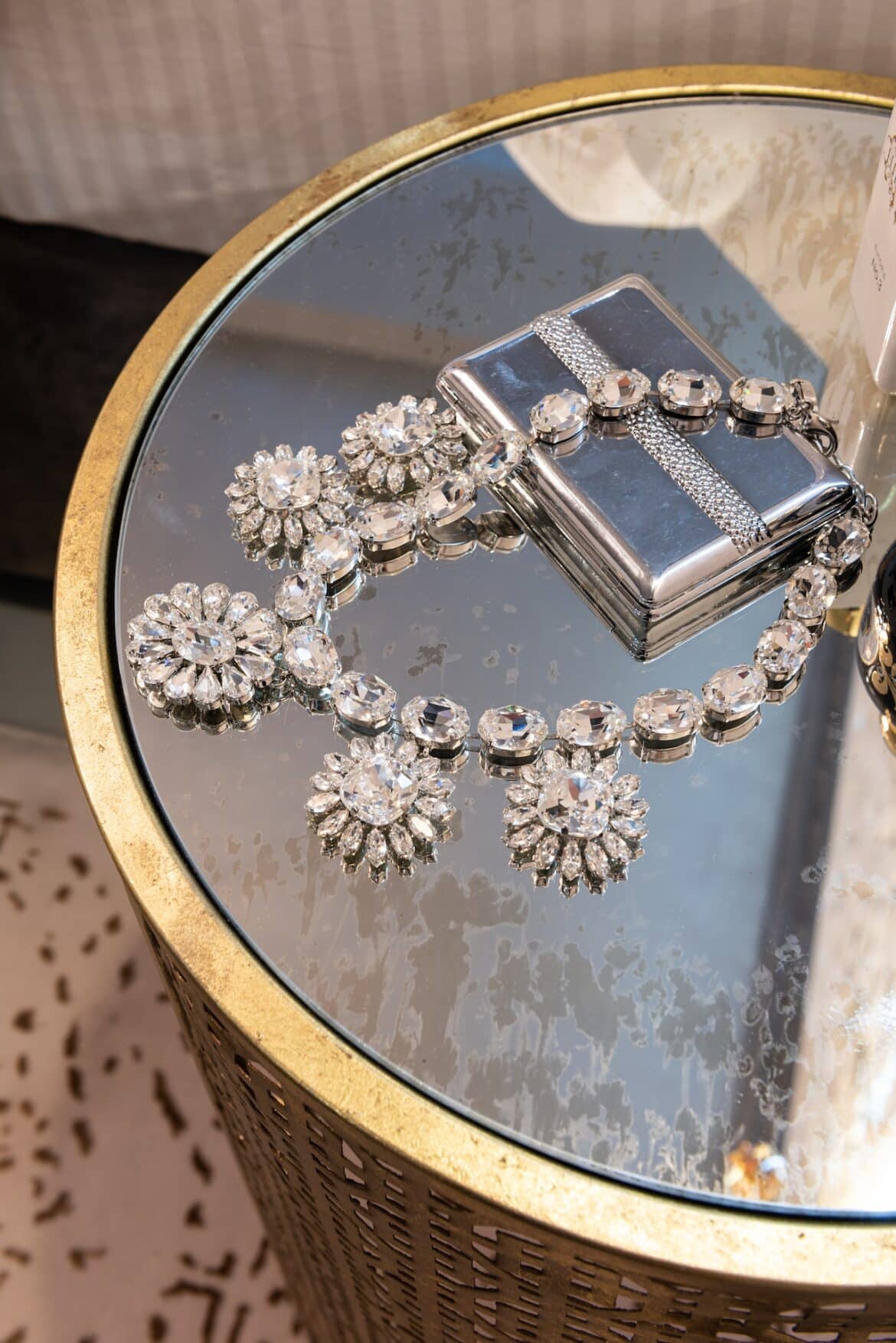 Sparkling Trends: A Look At The Latest Diamond Jewellery Styles